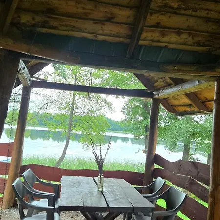 Camping Puchaczowka - Letniskowe Z Wlasna Linia Brzegowa *